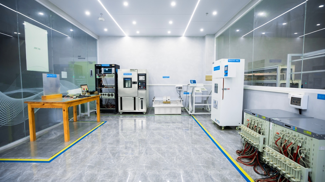 Shenzhen BAK Technology Co., Ltd. ligne de production du fabricant